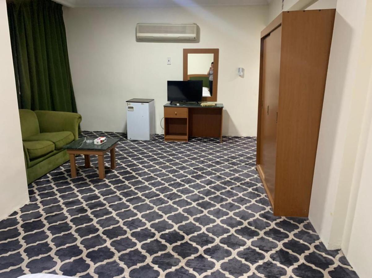 Al Aziziyah Hotel And Suites Khamis Mushait Eksteriør billede