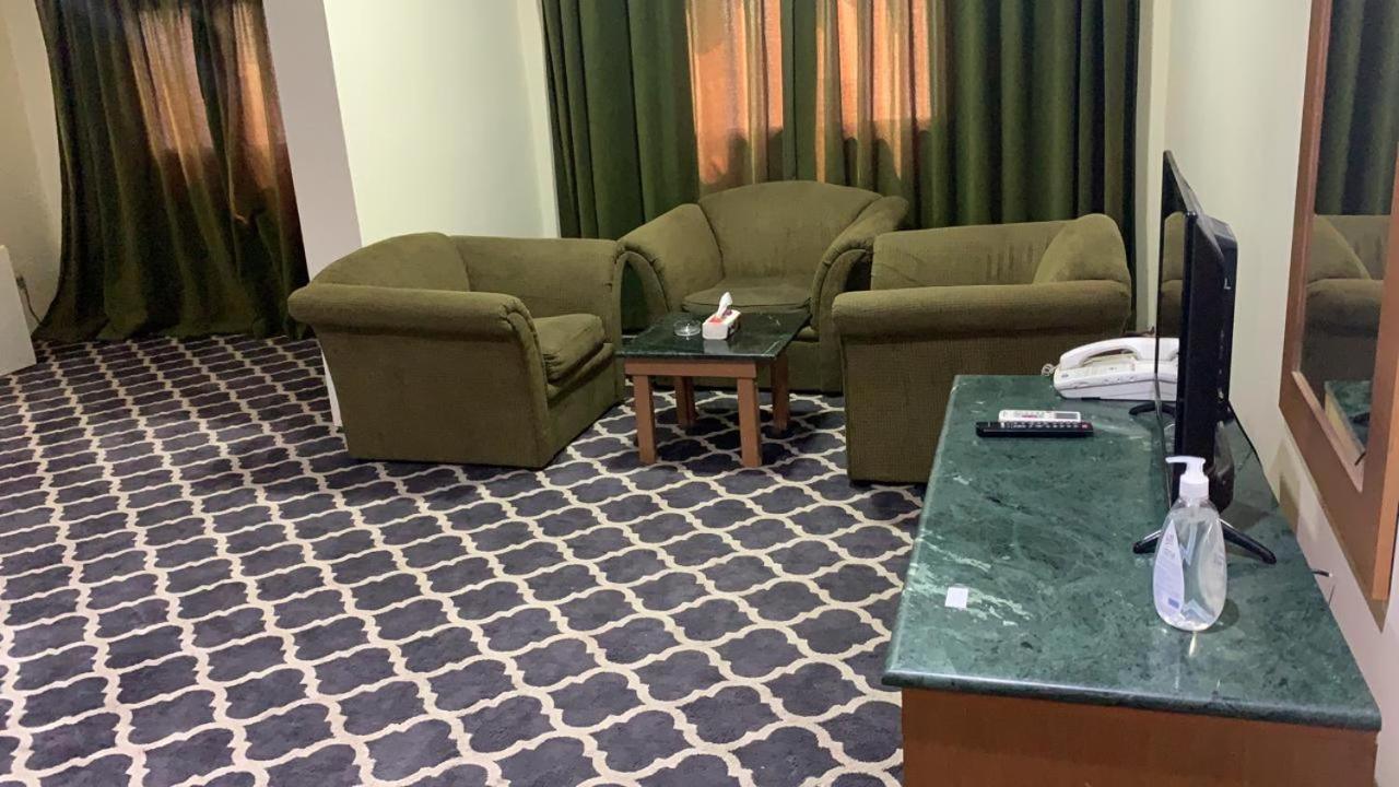 Al Aziziyah Hotel And Suites Khamis Mushait Eksteriør billede
