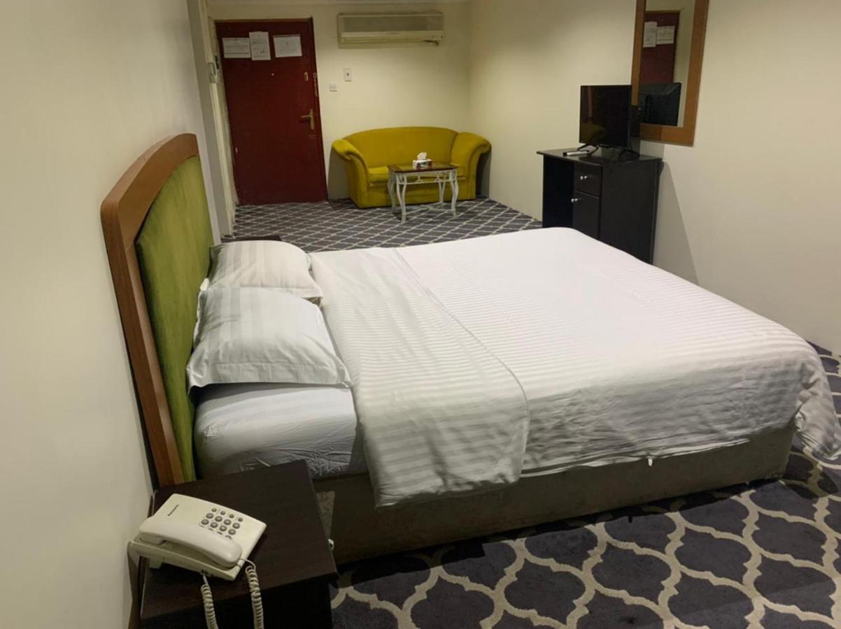 Al Aziziyah Hotel And Suites Khamis Mushait Eksteriør billede