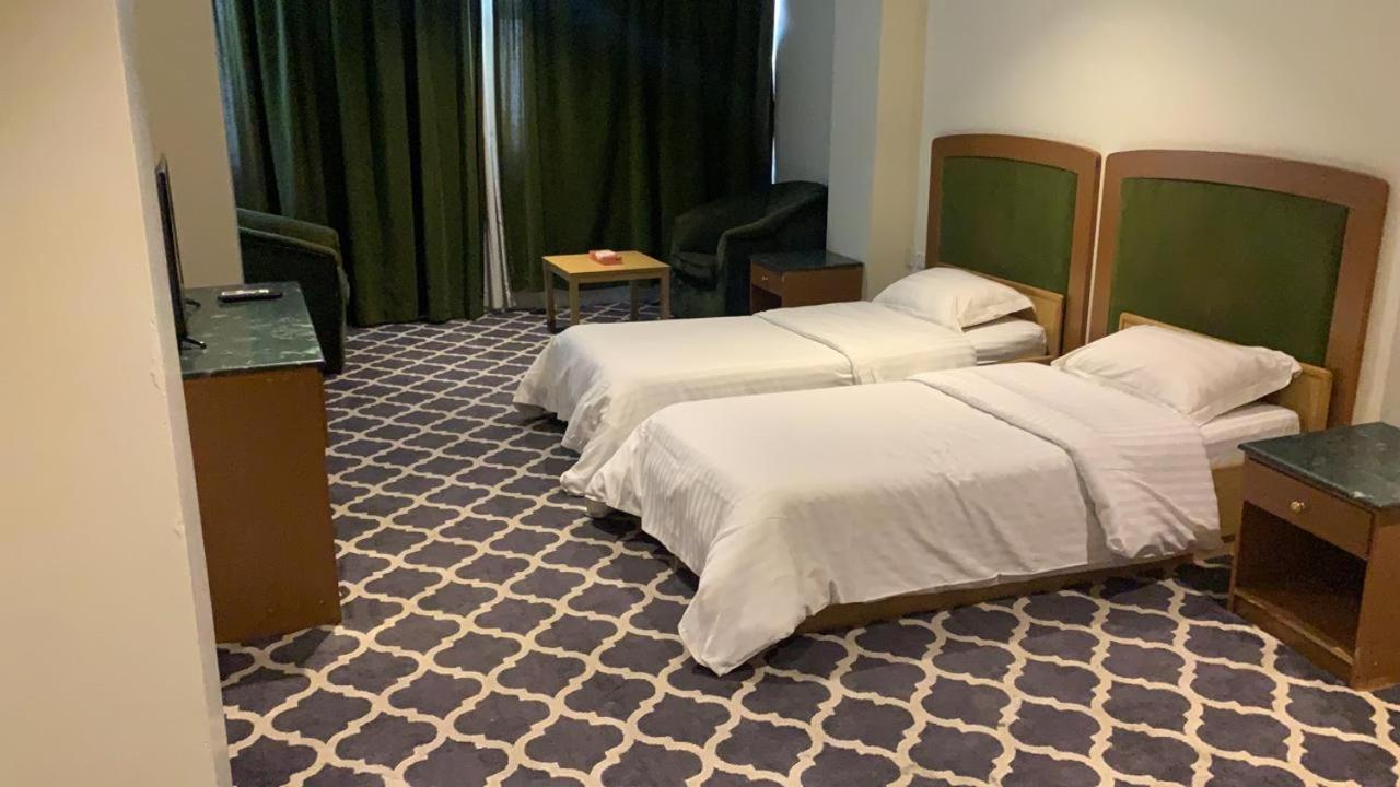 Al Aziziyah Hotel And Suites Khamis Mushait Eksteriør billede