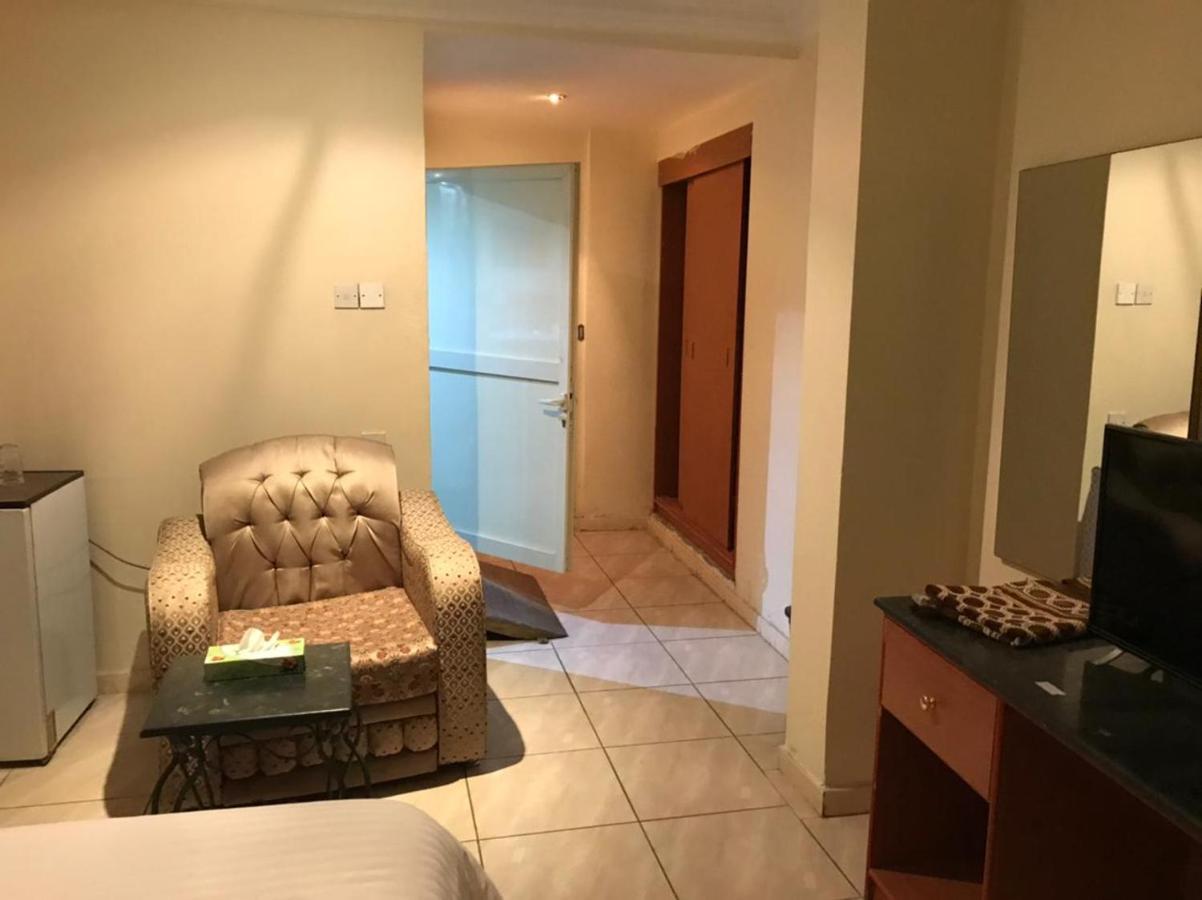 Al Aziziyah Hotel And Suites Khamis Mushait Eksteriør billede