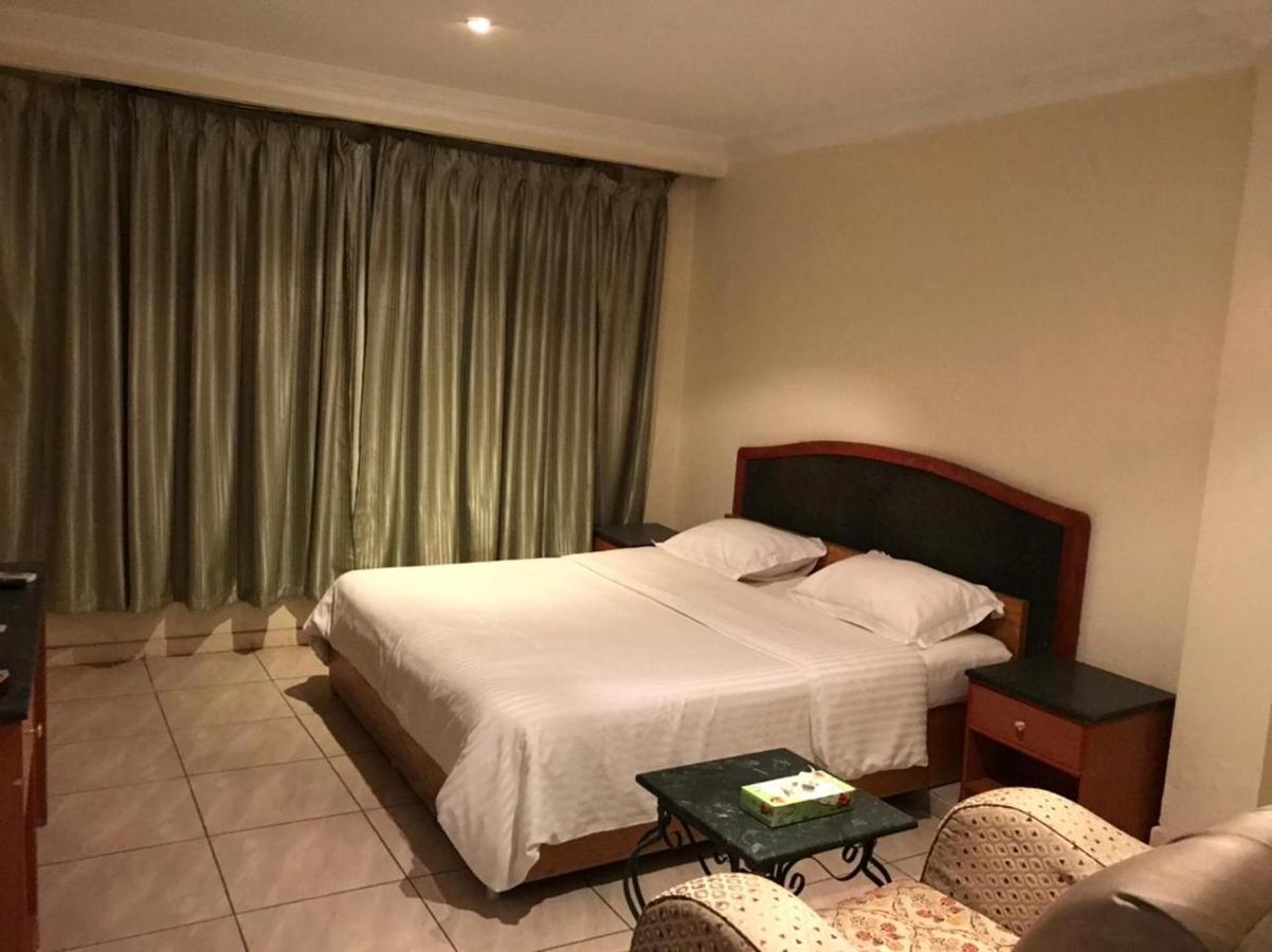 Al Aziziyah Hotel And Suites Khamis Mushait Eksteriør billede