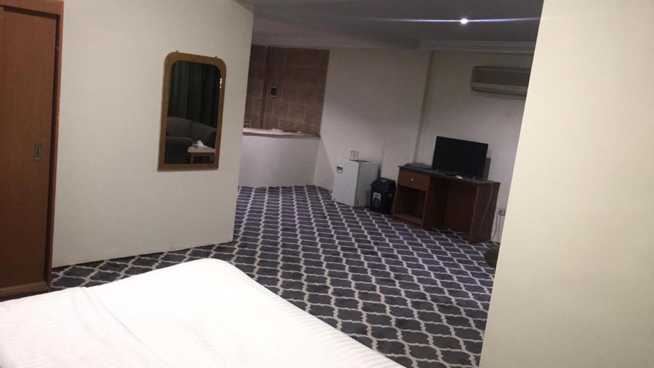 Al Aziziyah Hotel And Suites Khamis Mushait Eksteriør billede