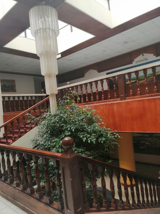 Al Aziziyah Hotel And Suites Khamis Mushait Eksteriør billede