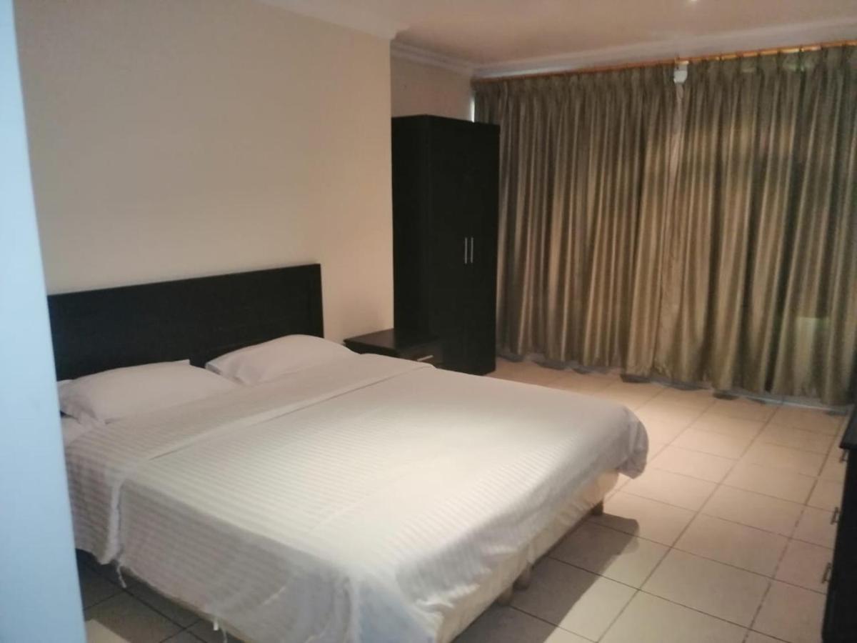 Al Aziziyah Hotel And Suites Khamis Mushait Eksteriør billede