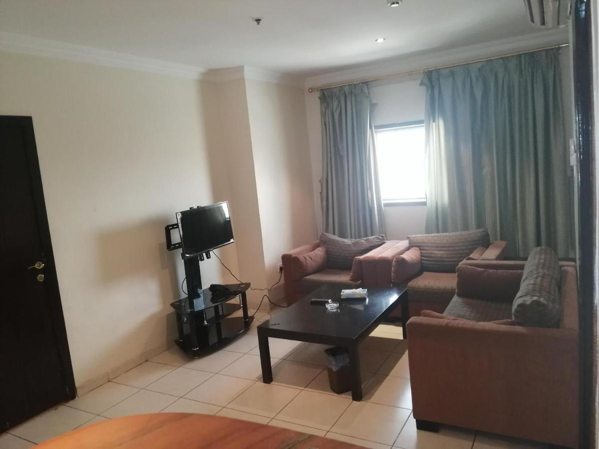 Al Aziziyah Hotel And Suites Khamis Mushait Eksteriør billede