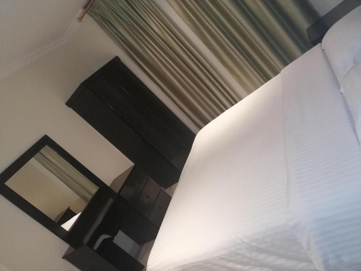 Al Aziziyah Hotel And Suites Khamis Mushait Eksteriør billede